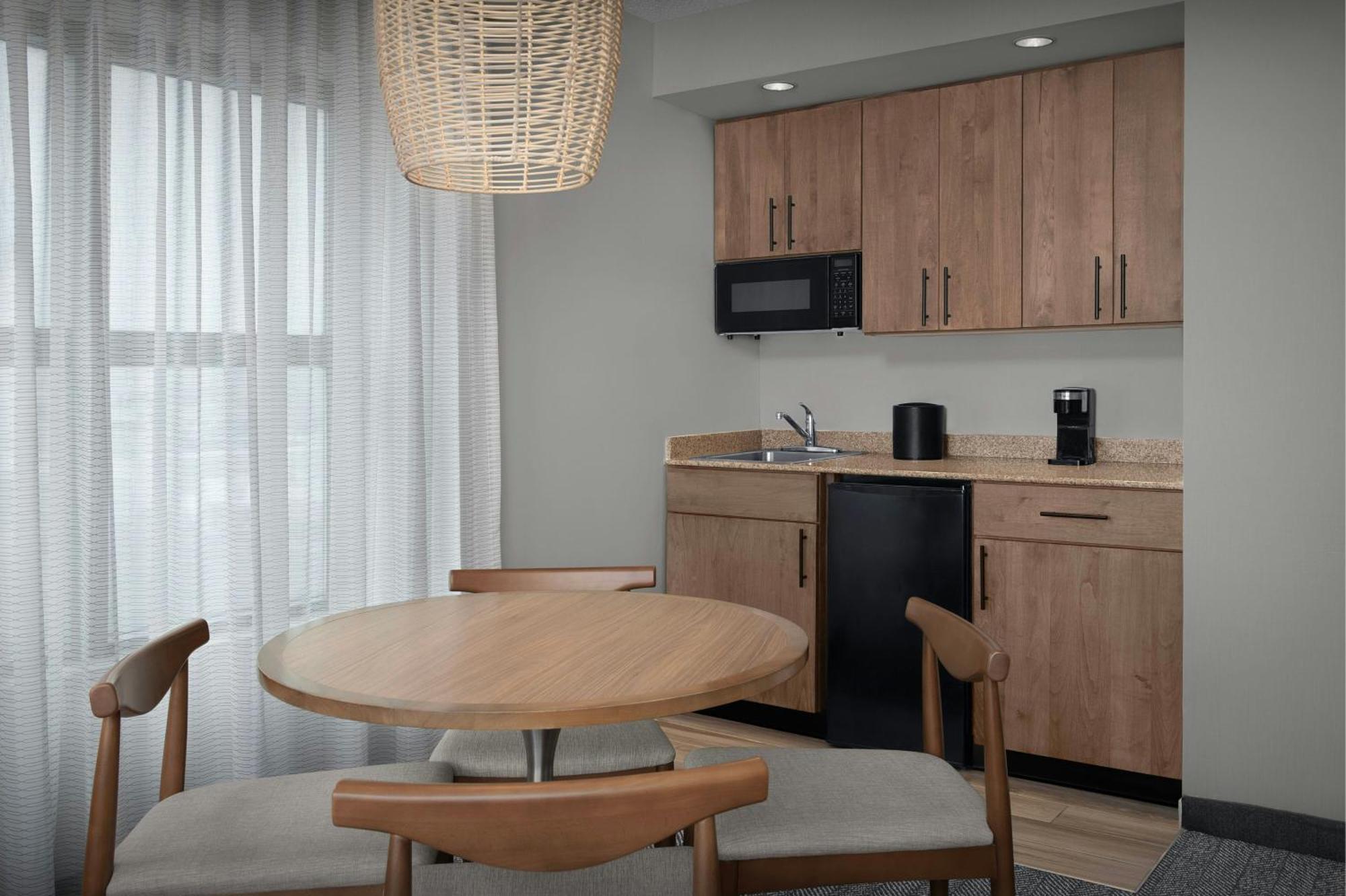 Courtyard Virginia Beach Oceanfront/South Экстерьер фото