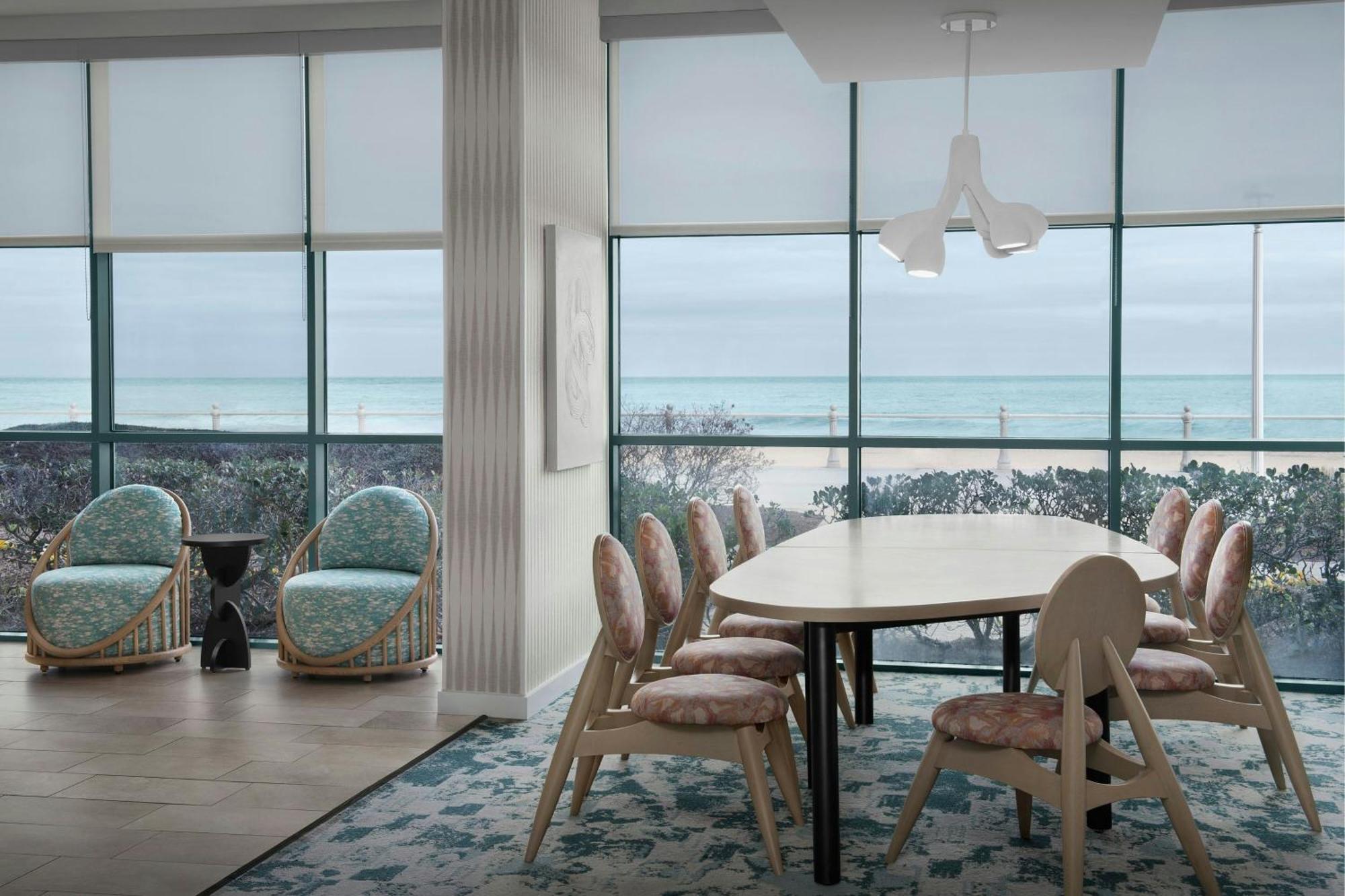 Courtyard Virginia Beach Oceanfront/South Экстерьер фото